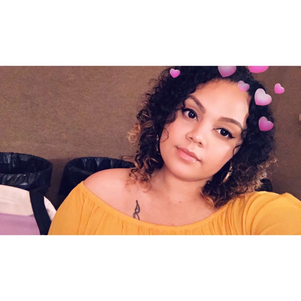 Meet your Posher, Jasmine